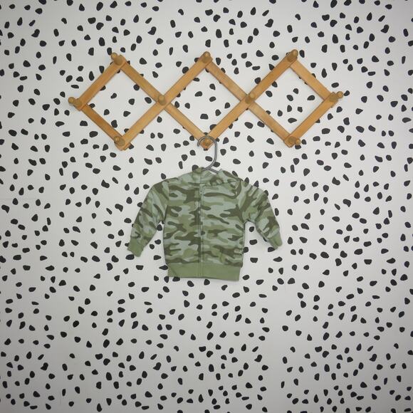 Carter’s Child of Mine Green Camo Zip Up Lightweight Baby Hoodie - Picture 1 of 7